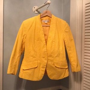 Yellow blazer